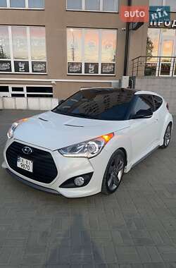 Хэтчбек Hyundai Veloster 2013 в Черновцах