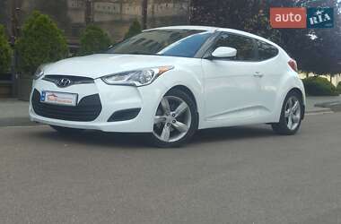 Хэтчбек Hyundai Veloster 2012 в 