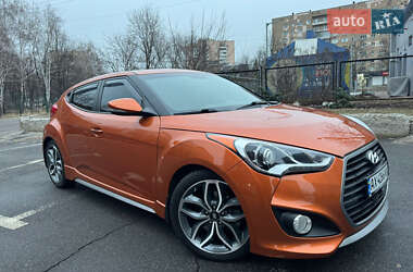 Хэтчбек Hyundai Veloster 2015 в 