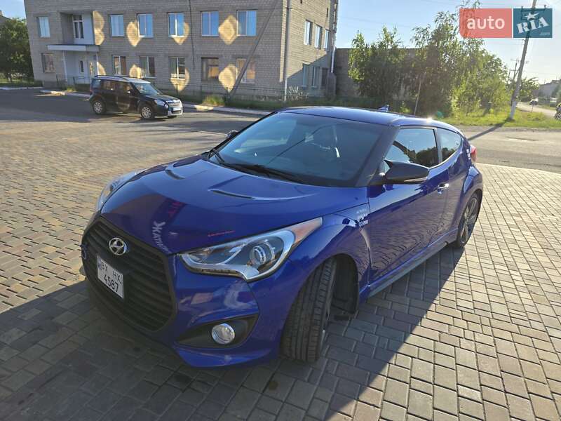Hyundai Veloster 2013