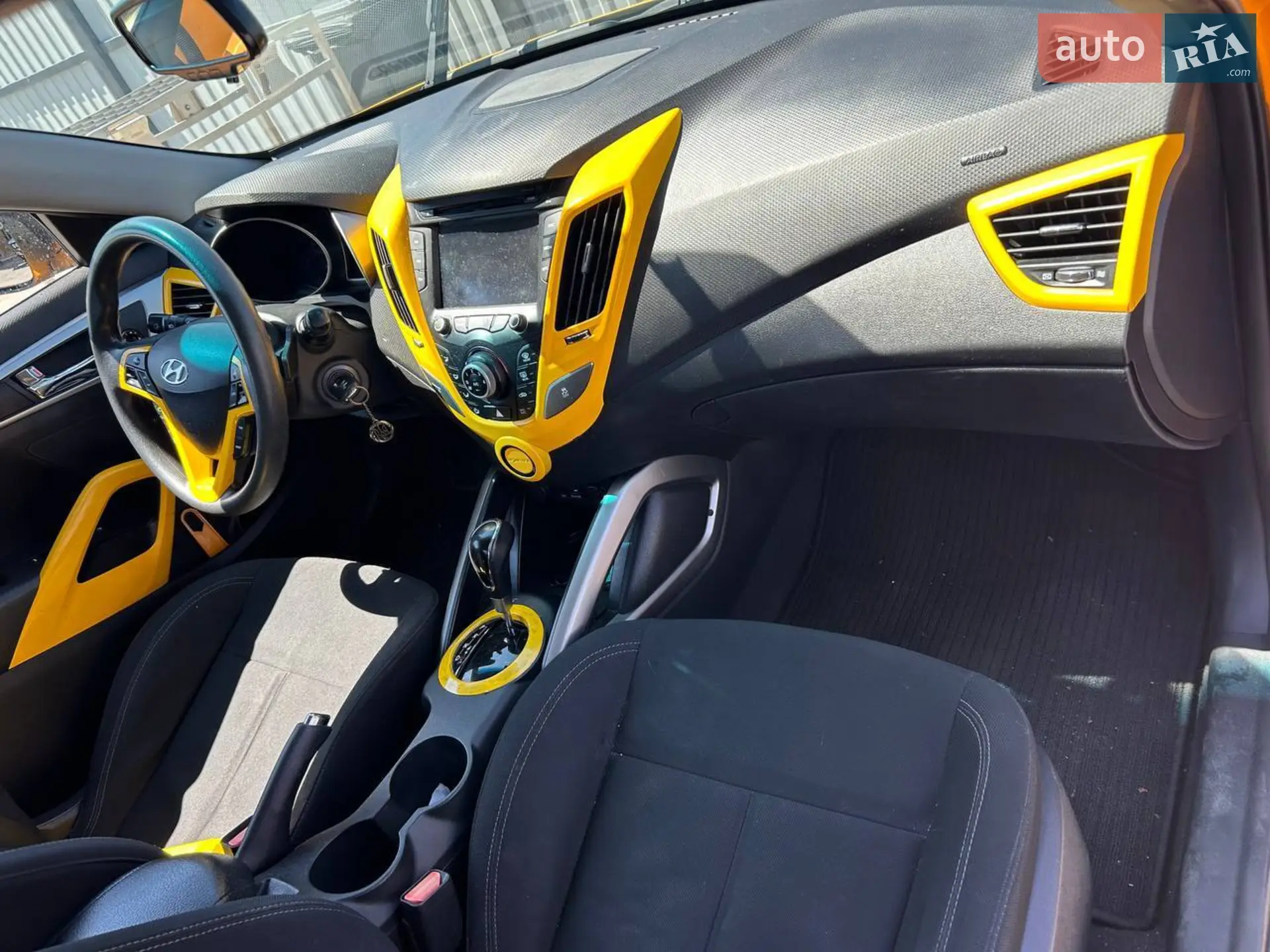 Hyundai Veloster 2013 VIN KMHTC6AD4DU156254 фото оголошення 24 з 35