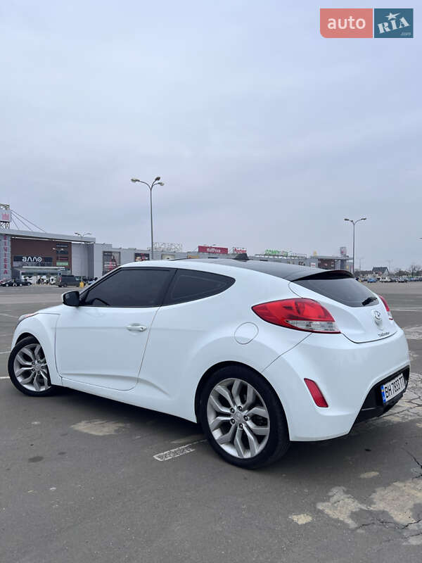 Хэтчбек Hyundai Veloster 2011 в Одессе фото 8 Хэтчбек Hyundai Veloster 2011 в Одессе