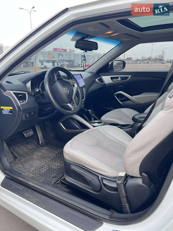 Хэтчбек Hyundai Veloster 2011 в Одессе фото 33 Хэтчбек Hyundai Veloster 2011 в Одессе