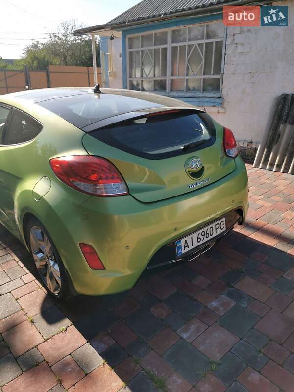 Хэтчбек Hyundai Veloster 2012 в Тараще
