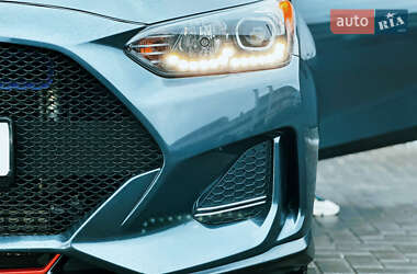 Хетчбек Hyundai Veloster 2019 в  фото 46 Хетчбек Hyundai Veloster 2019 в