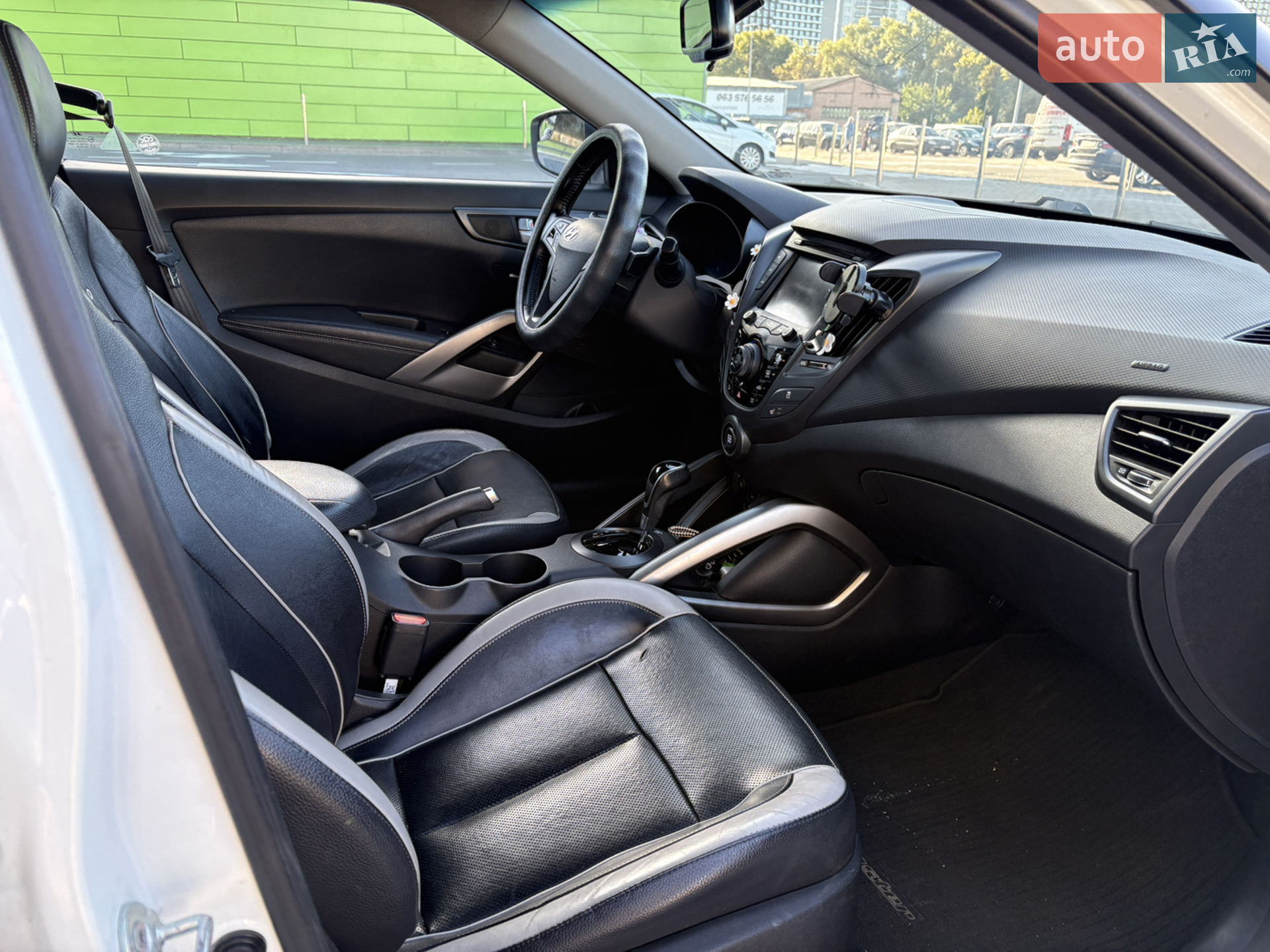 2014 Hyundai Veloster - мініатюра 13