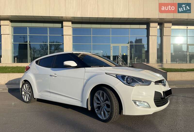Хэтчбек Hyundai Veloster 2011 в Днепре