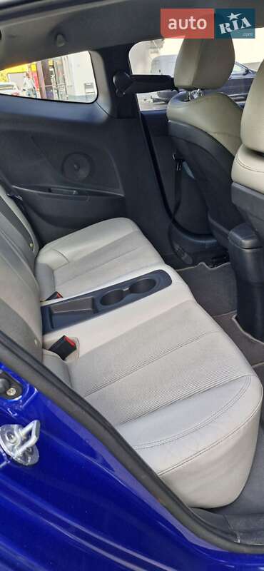 Хэтчбек Hyundai Veloster 2011 в Днепре фото 11 Хэтчбек Hyundai Veloster 2011 в Днепре