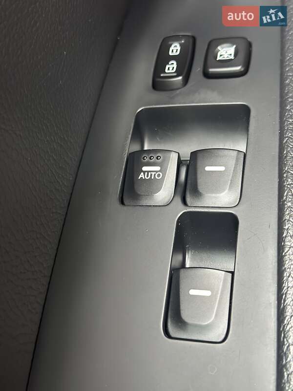 Хетчбек Hyundai Veloster 2013 в Києві