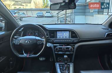 Хэтчбек Hyundai Veloster 2018 в Ивано-Франковске