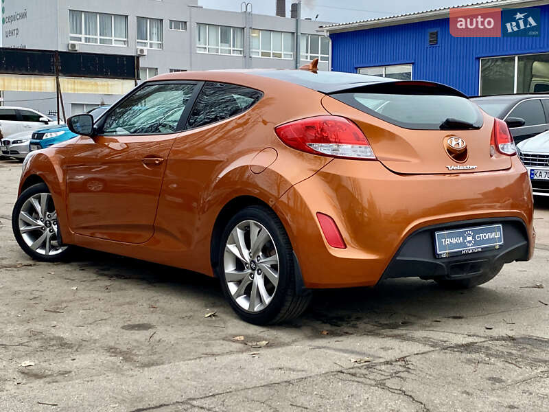 Хэтчбек Hyundai Veloster 2016 в Киеве фото 12 Хэтчбек Hyundai Veloster 2016 в Киеве