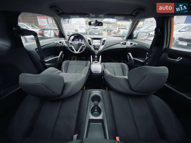 Хэтчбек Hyundai Veloster 2016 в Киеве фото 29 Хэтчбек Hyundai Veloster 2016 в Киеве