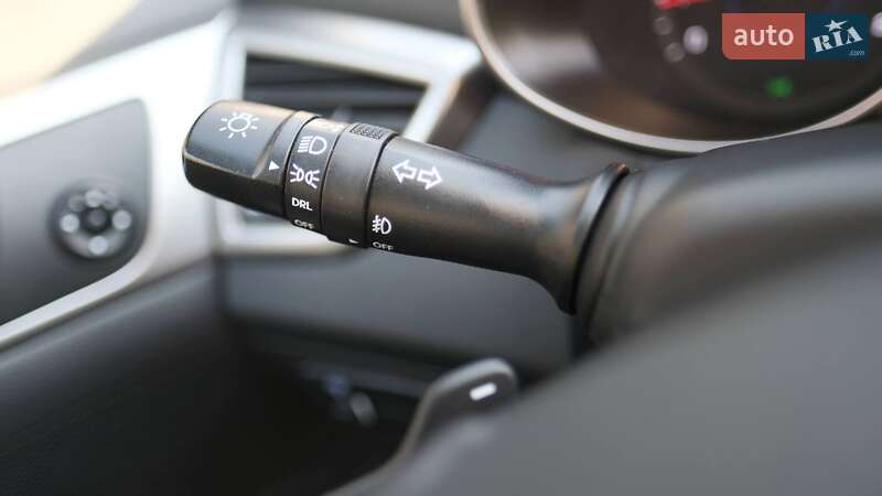 Хетчбек Hyundai Veloster 2016 в Києві