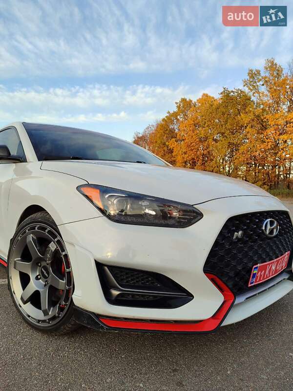 Хетчбек Hyundai Veloster 2018 в Кропивницькому