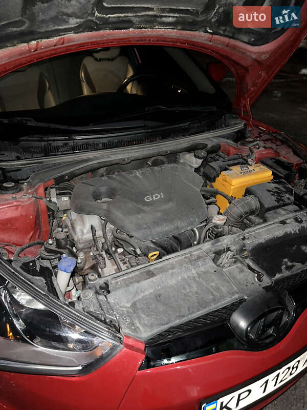 Хэтчбек Hyundai Veloster 2013 в Запорожье фото 23 Хэтчбек Hyundai Veloster 2013 в Запорожье