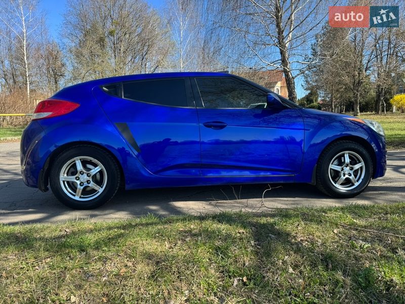 Хэтчбек Hyundai Veloster 2012 в Ровно фото 12 Хэтчбек Hyundai Veloster 2012 в Ровно