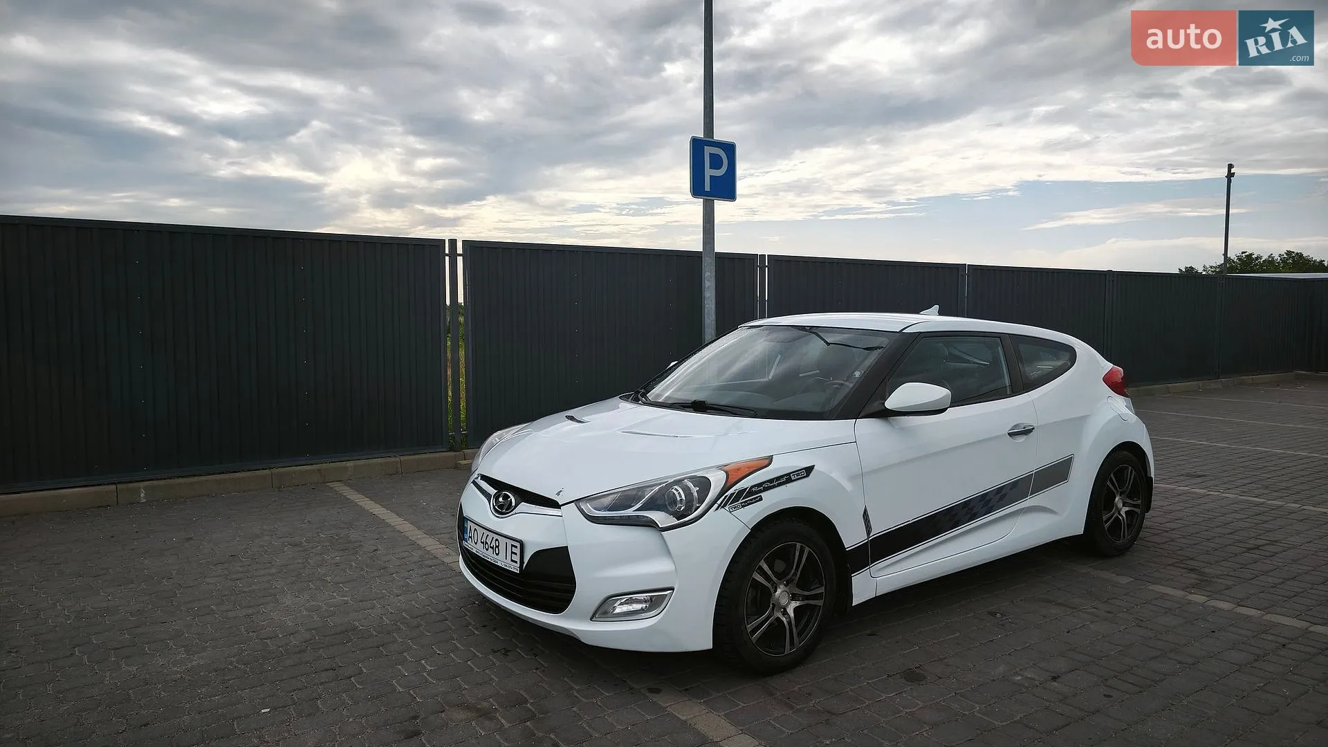 2014 Hyundai Veloster - фото 1