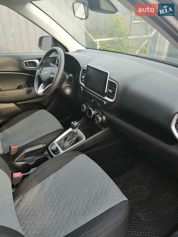 Внедорожник / Кроссовер Hyundai Venue 2022 в Ивано-Франковске