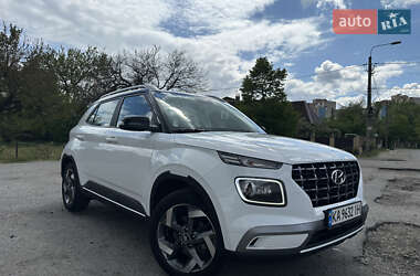 Внедорожник / Кроссовер Hyundai Venue 2022 в Киеве