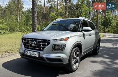 Внедорожник / Кроссовер Hyundai Venue 2022 в Киеве