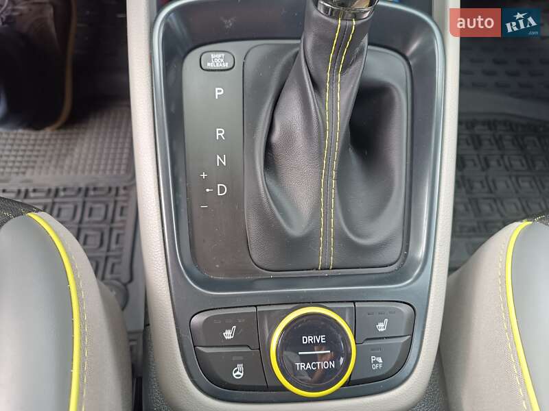 Позашляховик / Кросовер Hyundai Venue 2023 в Полтаві