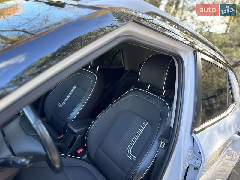 Внедорожник / Кроссовер Hyundai Venue 2021 в Дрогобыче фото 35 Внедорожник / Кроссовер Hyundai Venue 2021 в Дрогобыче