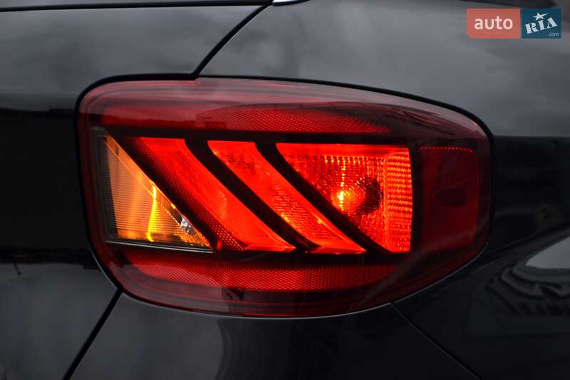 Внедорожник / Кроссовер Hyundai Venue 2023 в Хмельницком фото 7 Внедорожник / Кроссовер Hyundai Venue 2023 в Хмельницком