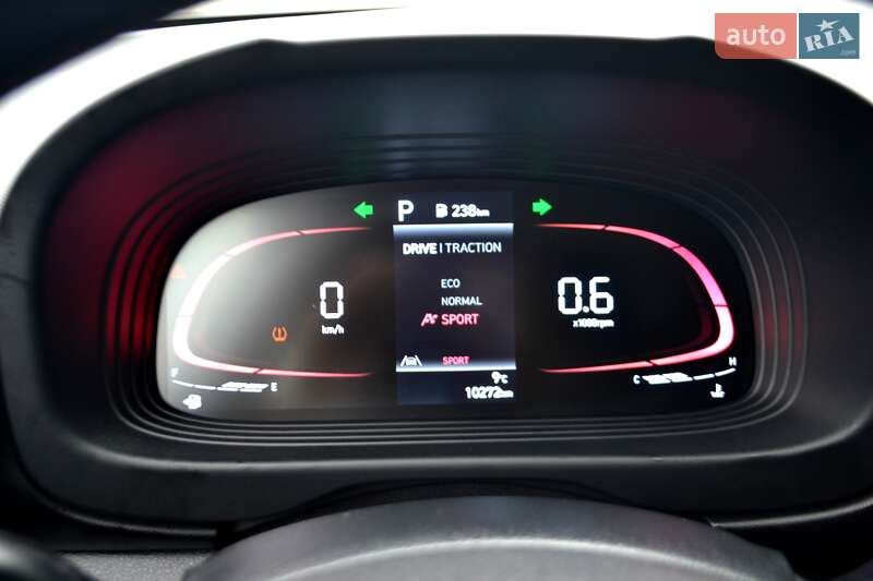 Внедорожник / Кроссовер Hyundai Venue 2023 в Хмельницком фото 100 Внедорожник / Кроссовер Hyundai Venue 2023 в Хмельницком