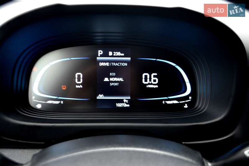 Внедорожник / Кроссовер Hyundai Venue 2023 в Хмельницком фото 105 Внедорожник / Кроссовер Hyundai Venue 2023 в Хмельницком