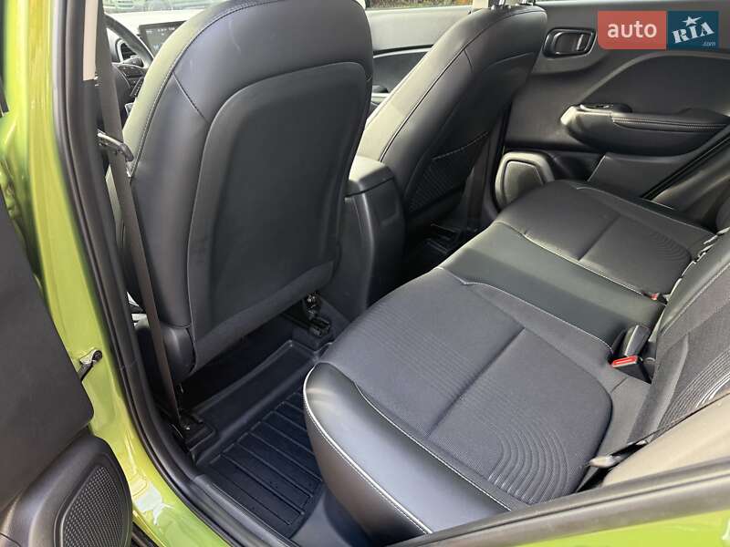 Внедорожник / Кроссовер Hyundai Venue 2022 в Ровно