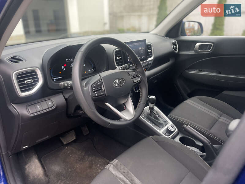 Внедорожник / Кроссовер Hyundai Venue 2023 в Львове
