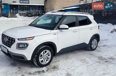 Внедорожник / Кроссовер Hyundai Venue 2020 в Киеве