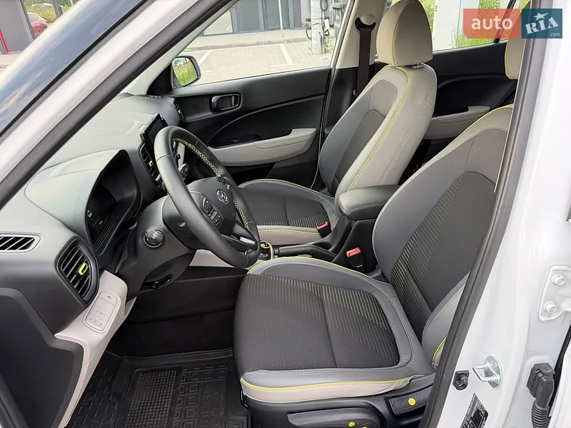 Hyundai Venue 2023 VIN KMHRC812BPU284072 фото оголошення 7 з 49