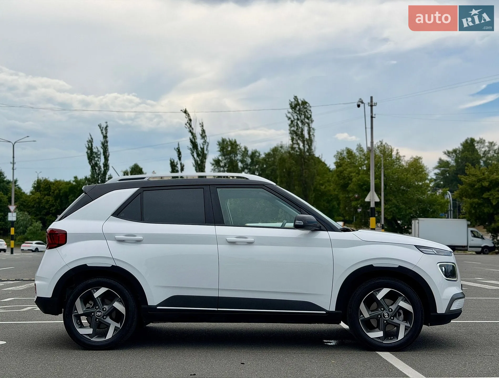 2023 Hyundai Venue - мініатюра 17