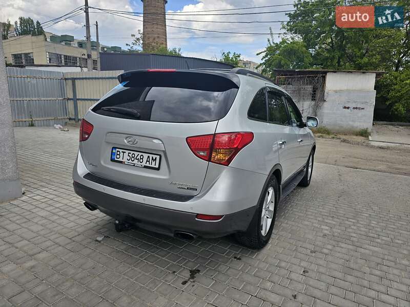 Позашляховик / Кросовер Hyundai Veracruz 2008 в Одесі