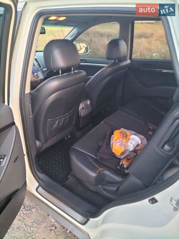 Внедорожник / Кроссовер Hyundai Veracruz 2010 в Снигиревке