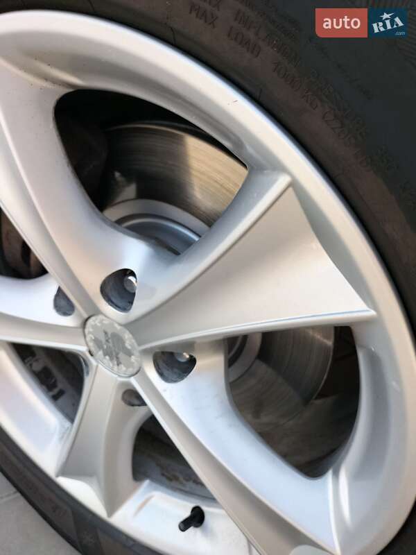 Внедорожник / Кроссовер Hyundai Veracruz 2010 в Снигиревке