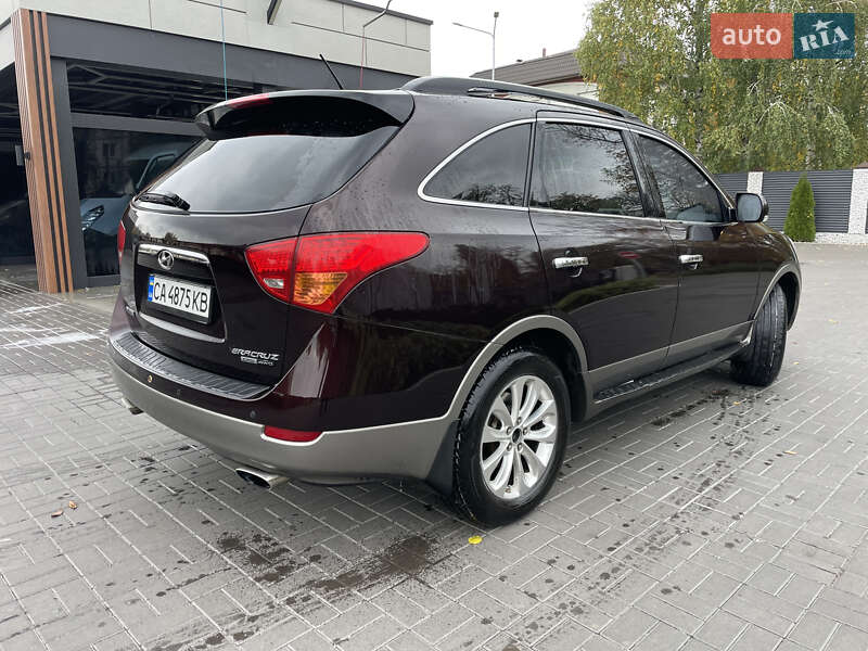 Позашляховик / Кросовер Hyundai Veracruz 2009 в Черкасах