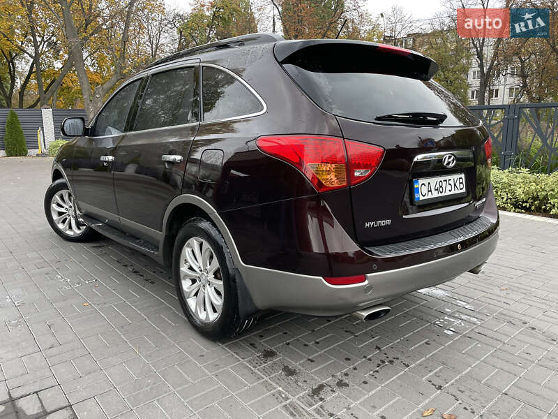 Позашляховик / Кросовер Hyundai Veracruz 2009 в Черкасах
