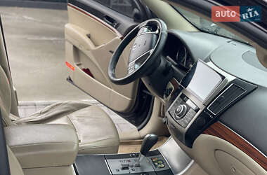 Позашляховик / Кросовер Hyundai Veracruz 2009 в  фото 17 Позашляховик / Кросовер Hyundai Veracruz 2009 в