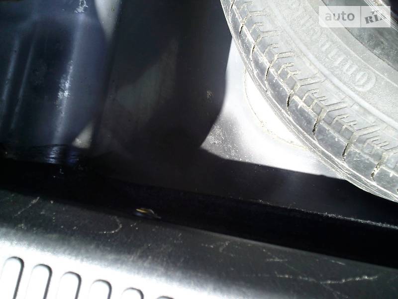 Седан Hyundai XG 2003 в Чернівцях