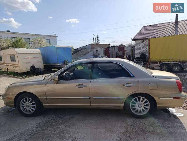 Седан Hyundai XG 2003 в Первомайске