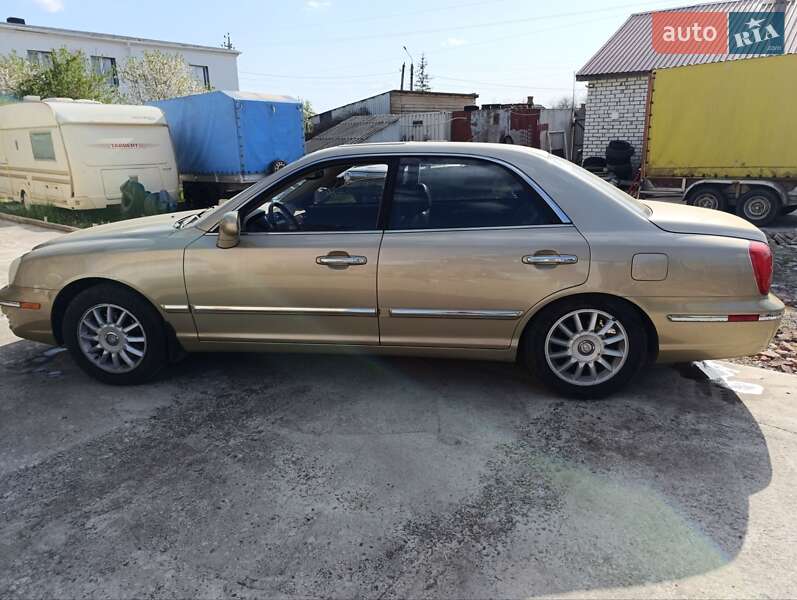 Седан Hyundai XG 2003 в Первомайске