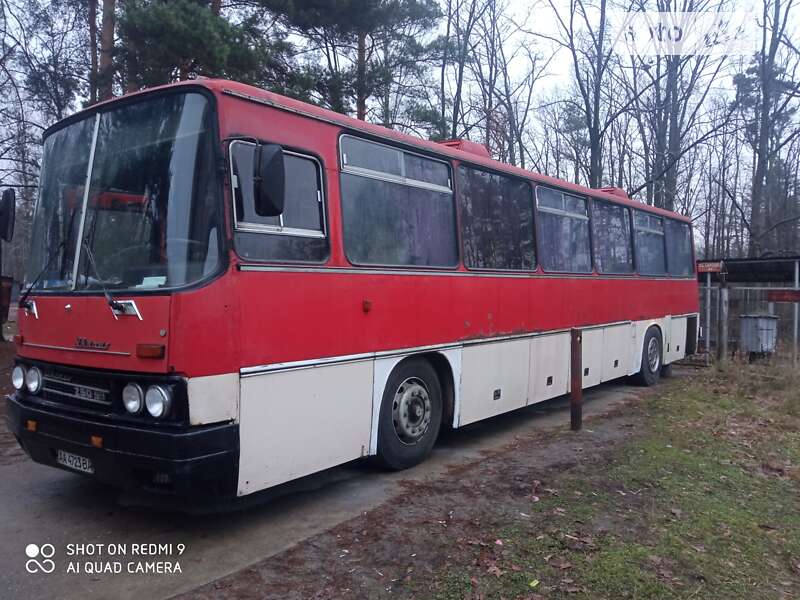 Туристичний / Міжміський автобус Ikarus 250 1979 в Радомишлі