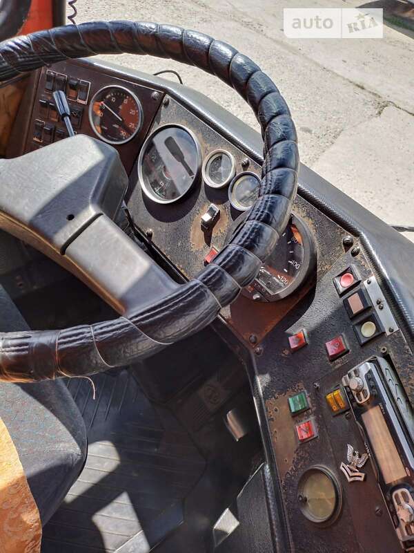 Пригородный автобус Ikarus 256 1986 в Николаеве фото 4 Пригородный автобус Ikarus 256 1986 в Николаеве