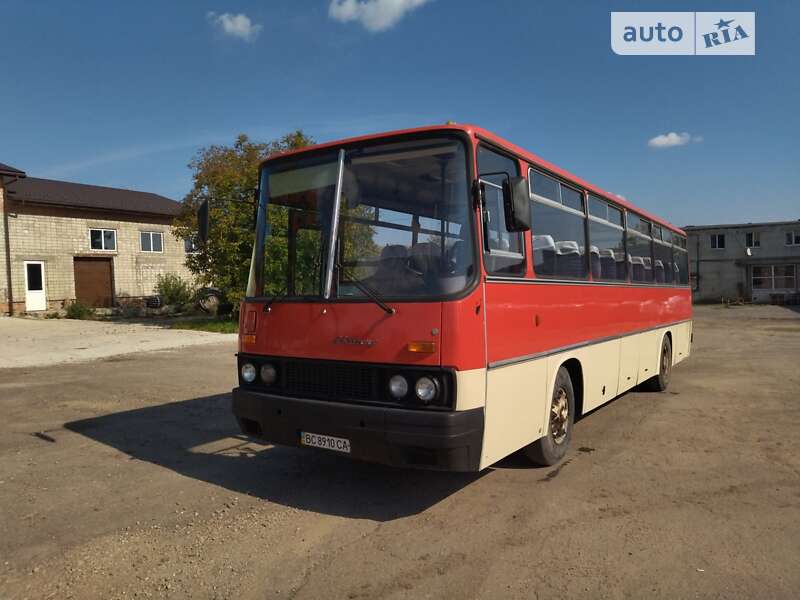 Туристический / Междугородний автобус Ikarus 256 1989 в Дрогобыче