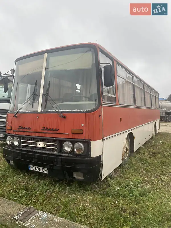 Ikarus 256 1990