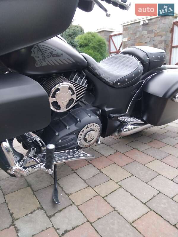 Мотоцикл Круизер Indian Chieftain 2016 в Ужгороде