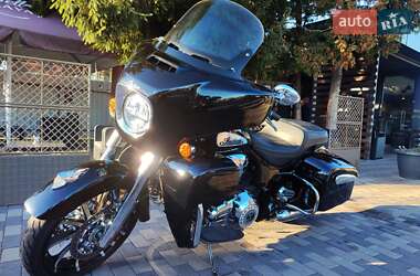 Мотоцикл Круизер Indian Roadmaster 2020 в Лубнах