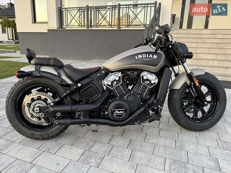 Indian Scout  Bobber  2023